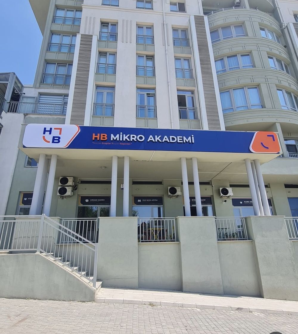 HB Mikro Akademi bina cephesi